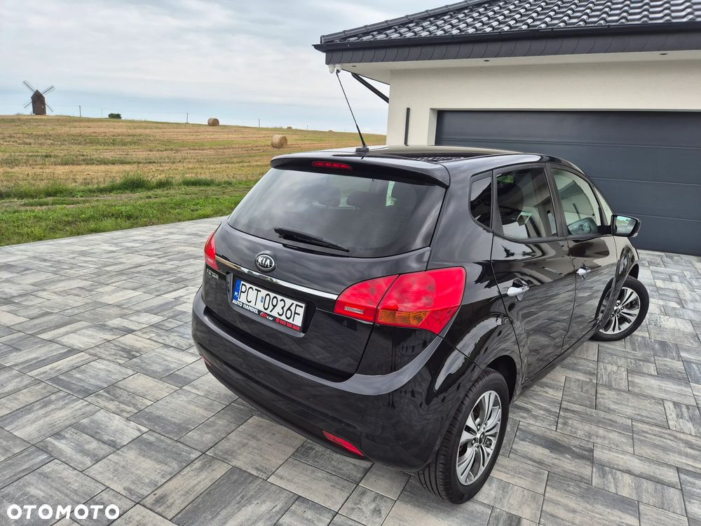 Kia Venga 1.4 CVVT Business Line - 19