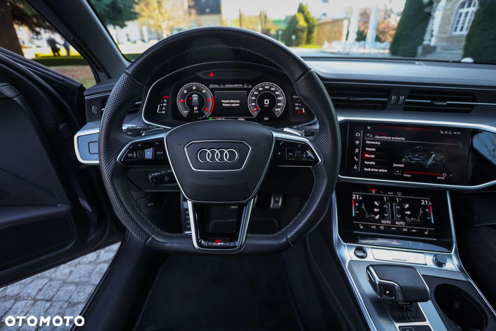 Audi A6 Avant 40 TDI quattro S tronic S line - 40