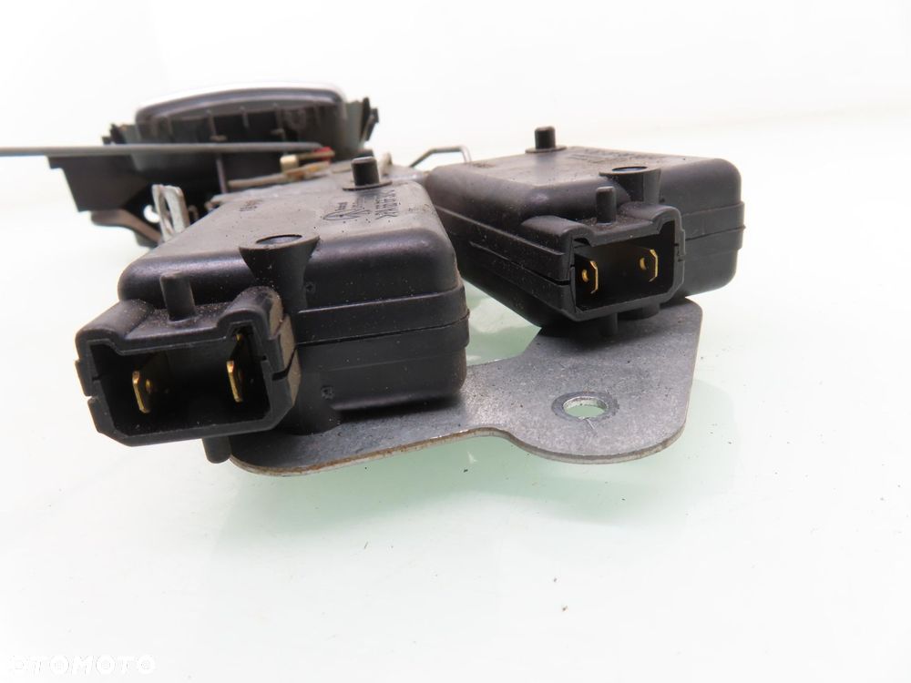 Używany Zamki - 278 PLN - Otomoto.pl