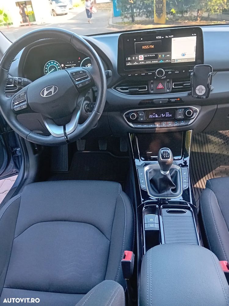 Hyundai i30 1.5 T-GDI 140CP M/T MHEV Highway - 11