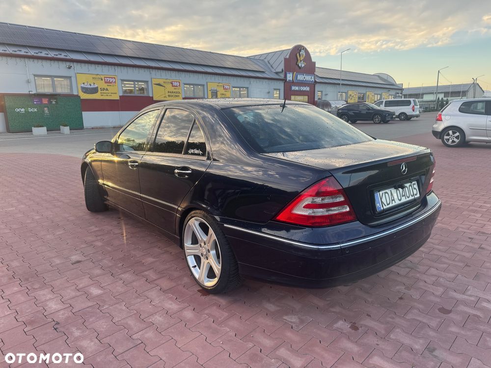 Mercedes-Benz Klasa C - 9