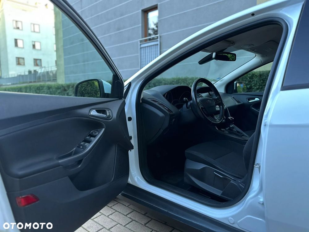 Ford Focus 1.5 TDCi ECOnetic 88g Start-Stopp-System Business - 8