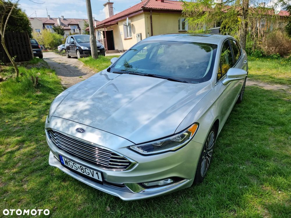 Ford Fusion - 2