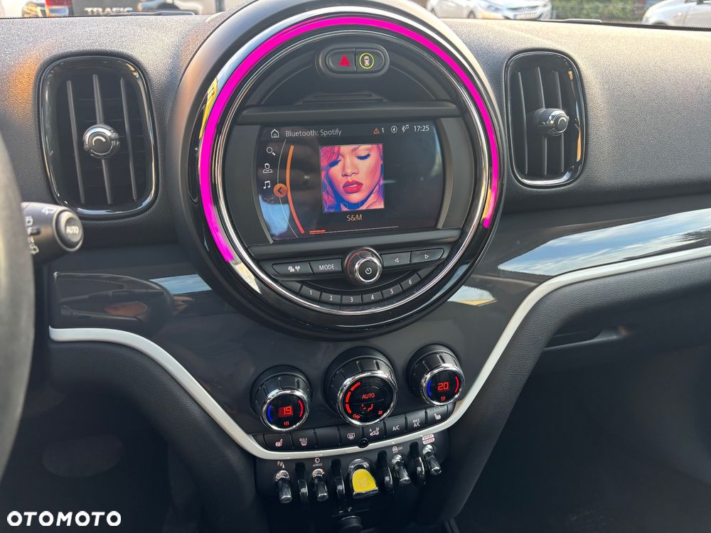 MINI Countryman Cooper ALL4 Trim - 23