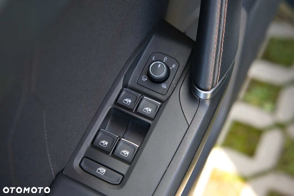 Cupra Formentor ver-vz-1-4-e--hybrid-dsg - 16