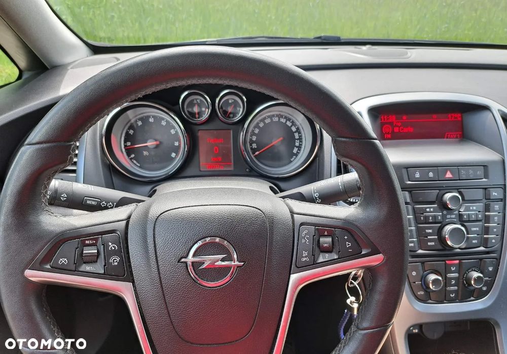 Opel Astra IV 1.4 T Sport - 11