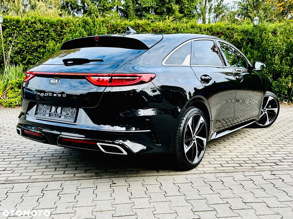 Kia ProCeed 1.4 T-GDI DCT7 OPF GT LINE - 23
