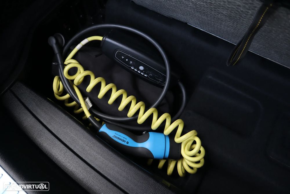 Mercedes-Benz GLC 350 - 11