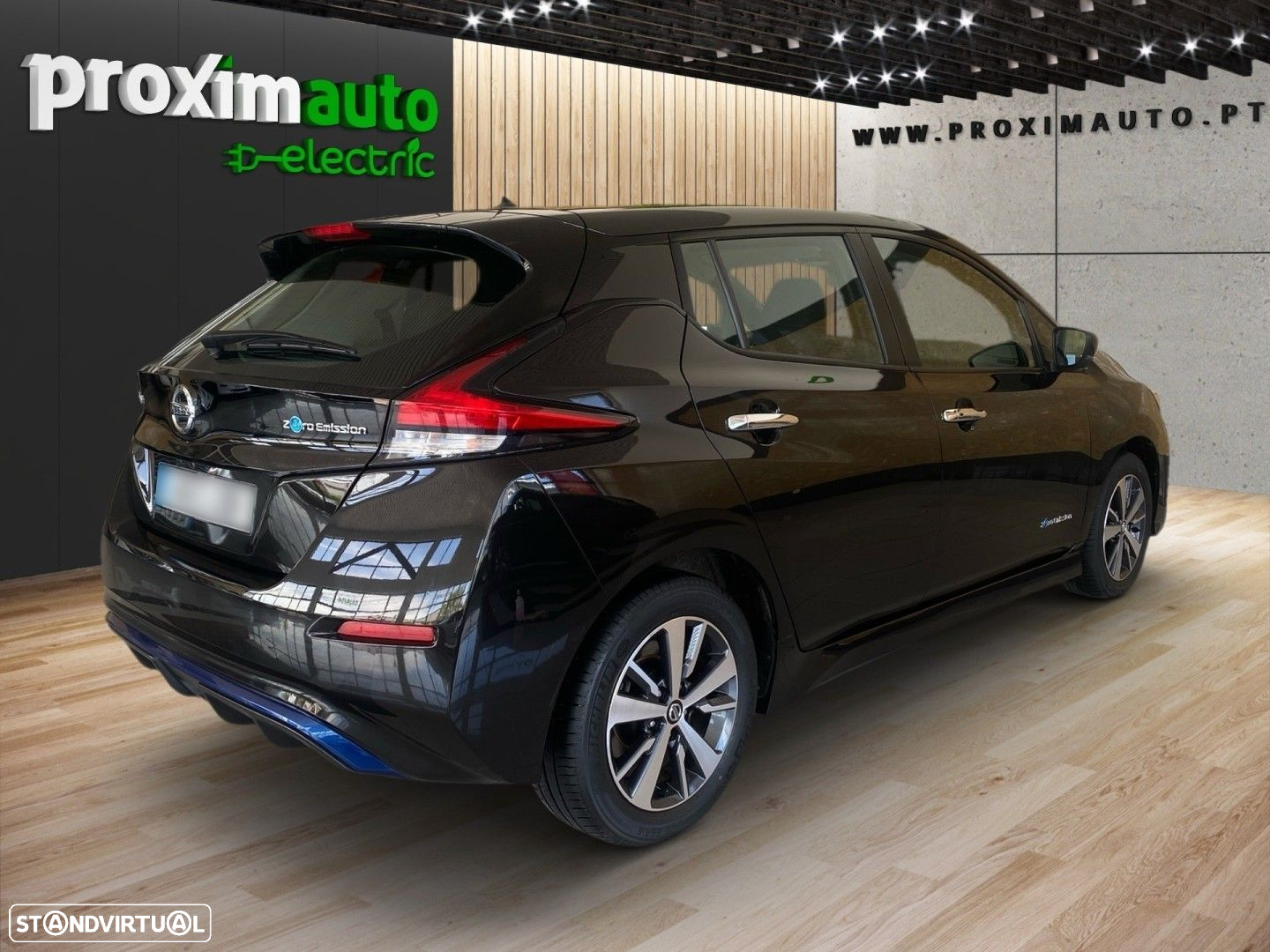 Nissan Leaf N-Connecta - 10