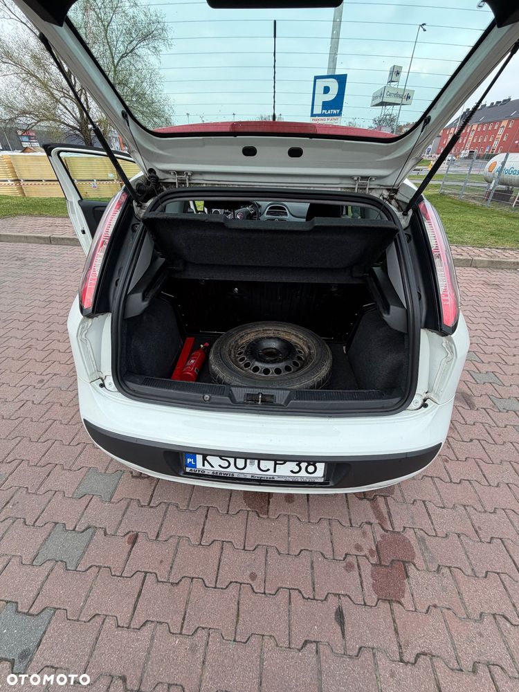 Fiat Punto 1.2 8V - 10
