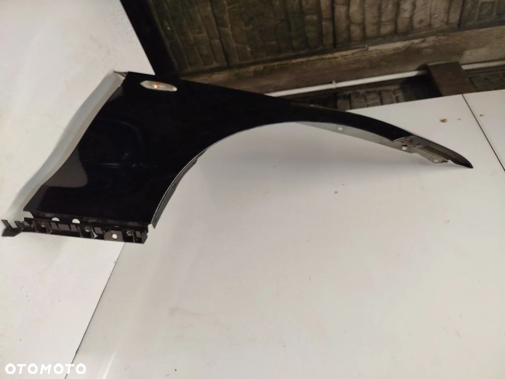 ^ BŁOTNIK PRZEDNI PRZOD PRAWY BMW 1 E81 E82 E87 E88 BLACK SAPPHIRE - 3
