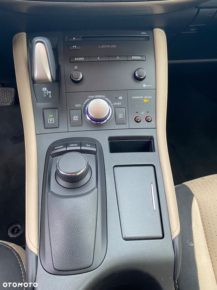 Lexus CT 200h Elegance - 15