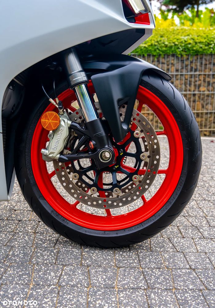 Ducati Panigale V2 - 8