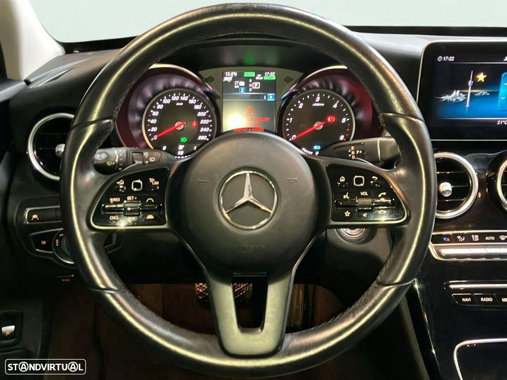 Mercedes-Benz C 300 - 11