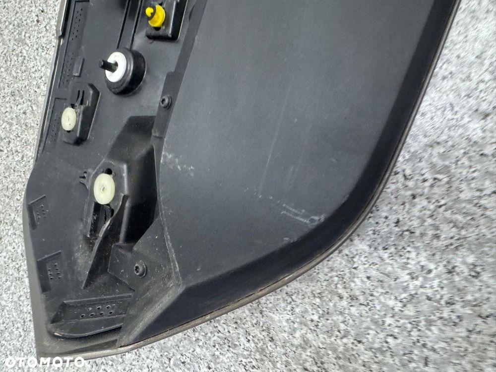 spoiler klapy lotka daszek volvo xc40 2017-2024 31488325 727 - 9