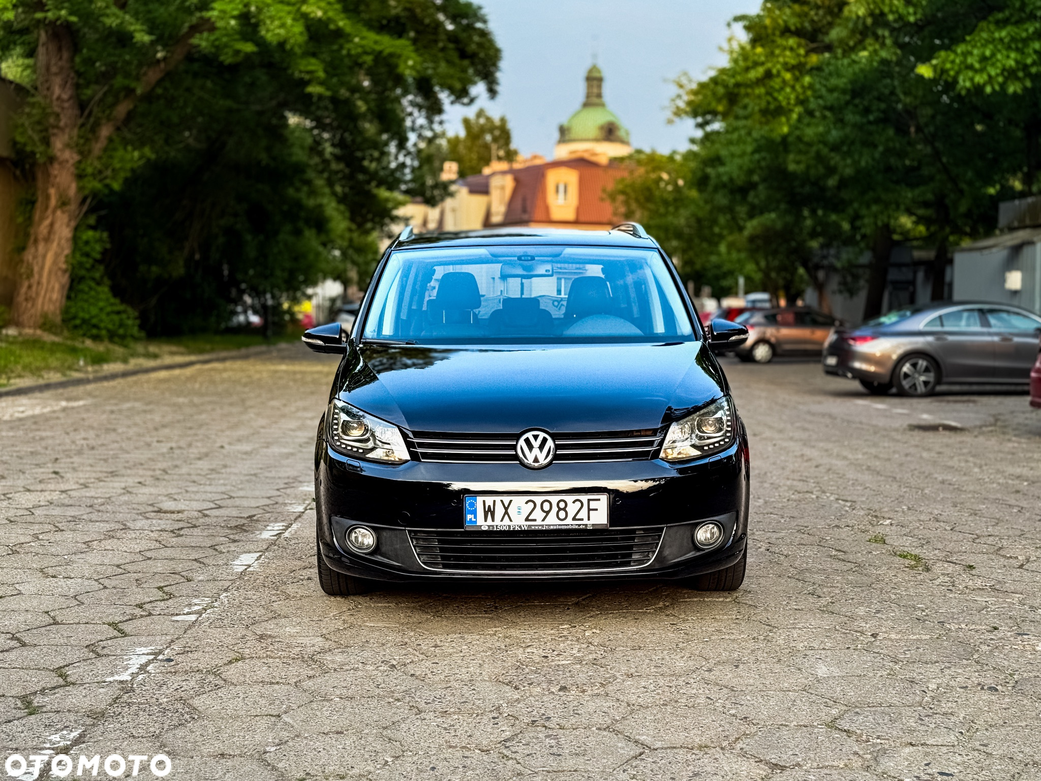 Volkswagen Touran 2.0 TDI DPF DSG Highline - 2