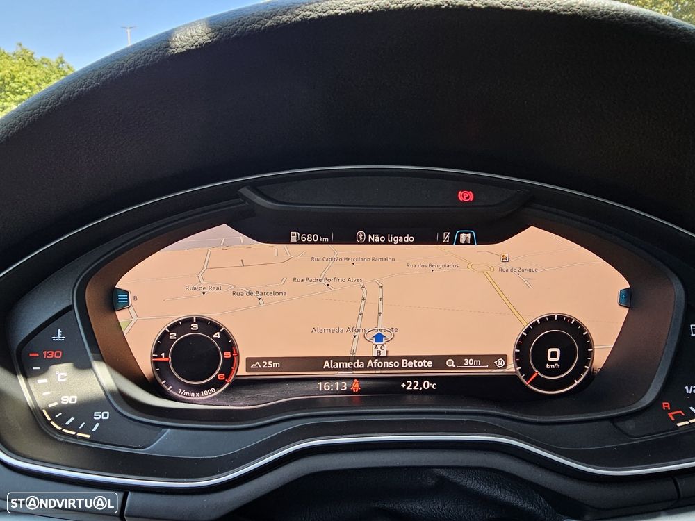Audi A4 Avant 2.0 TDI - 22