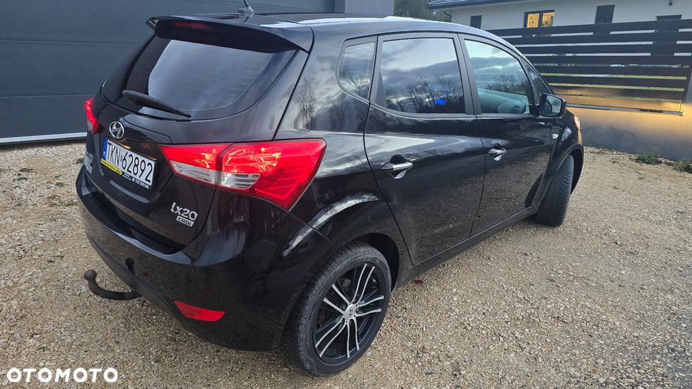 Hyundai ix20 1.6 CRDi blue Trend - 4