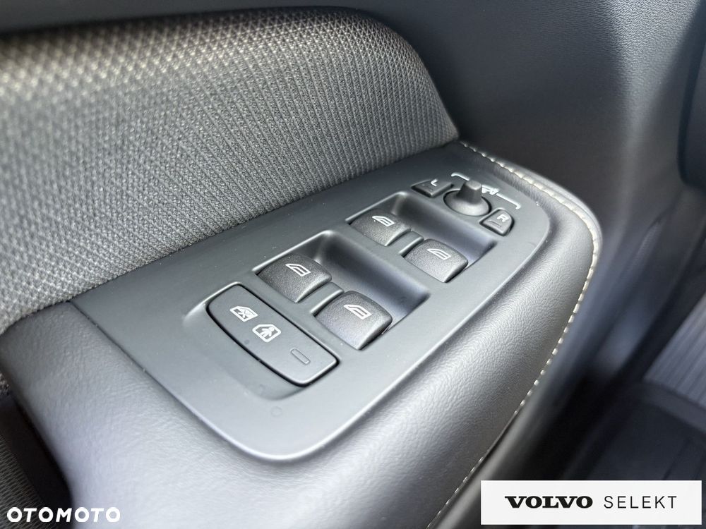 Volvo XC 60 - 40