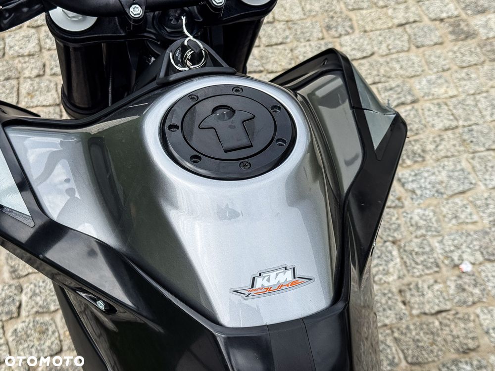 KTM Duke 790 - 14