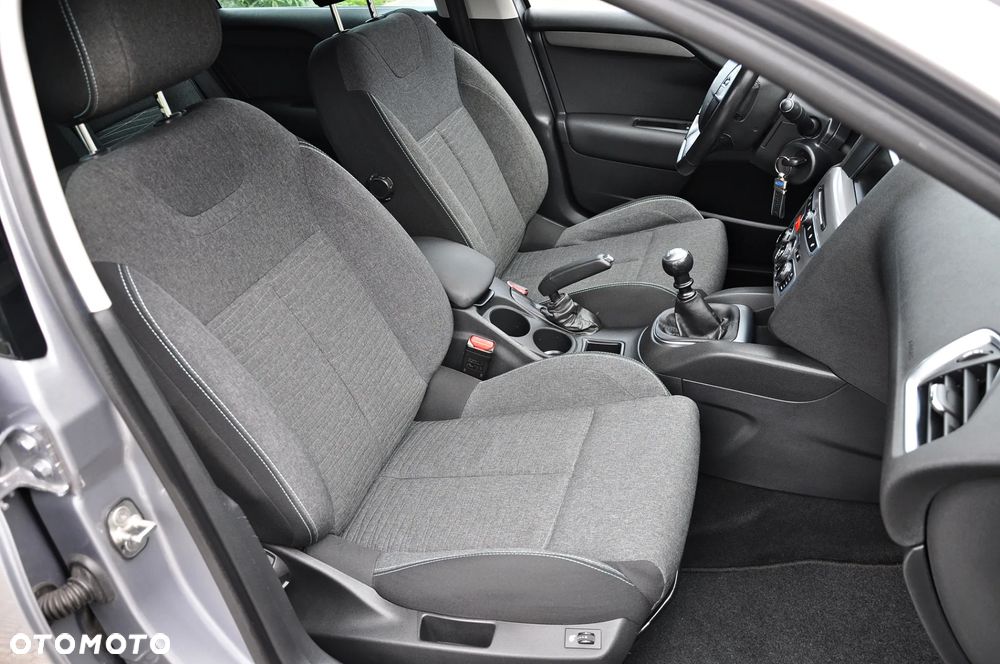 Citroën C4 1.2 e-THP Exclusive - 18