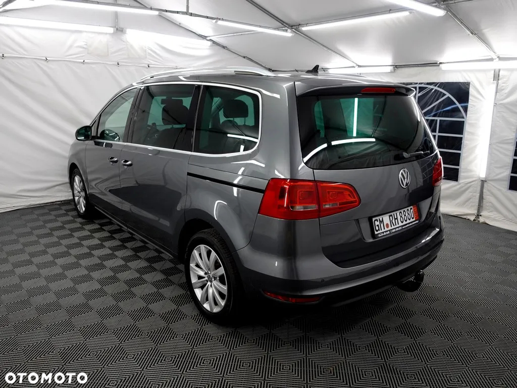 Volkswagen Sharan 2.0 TDI Highline DSG - 4
