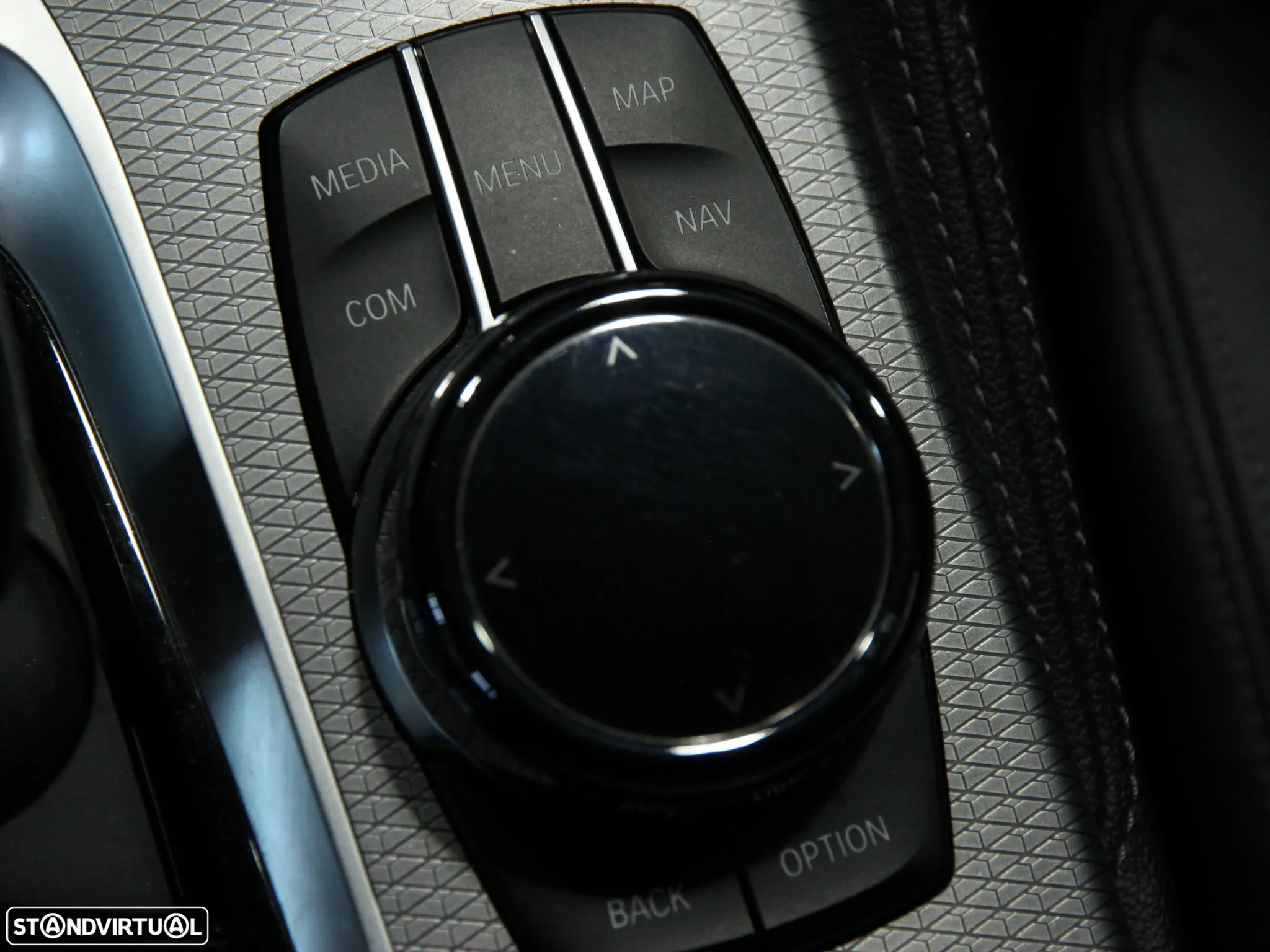 BMW 630 Gran Turismo d Pack M - 17
