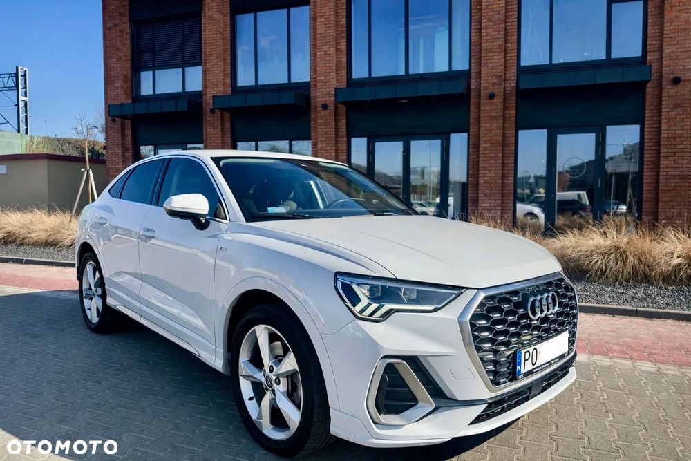 Audi Q3 Sportback - 12