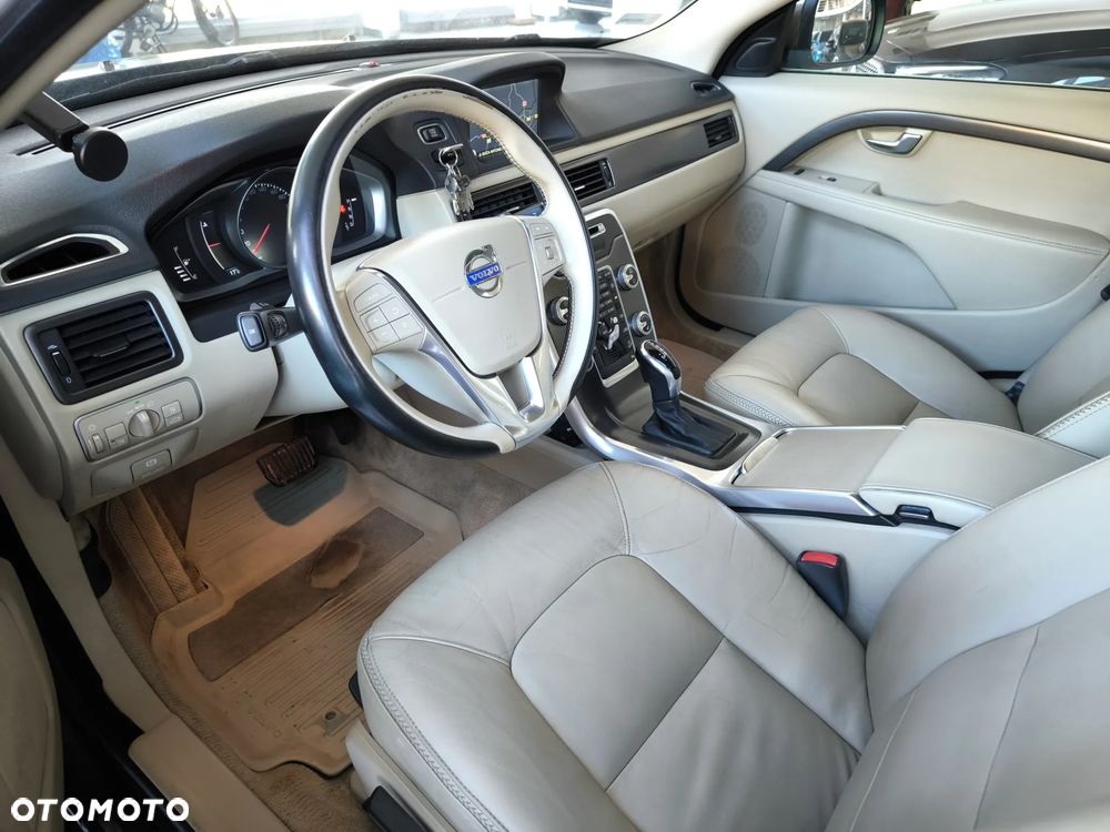 Volvo XC 70 D4 AWD Summum - 10