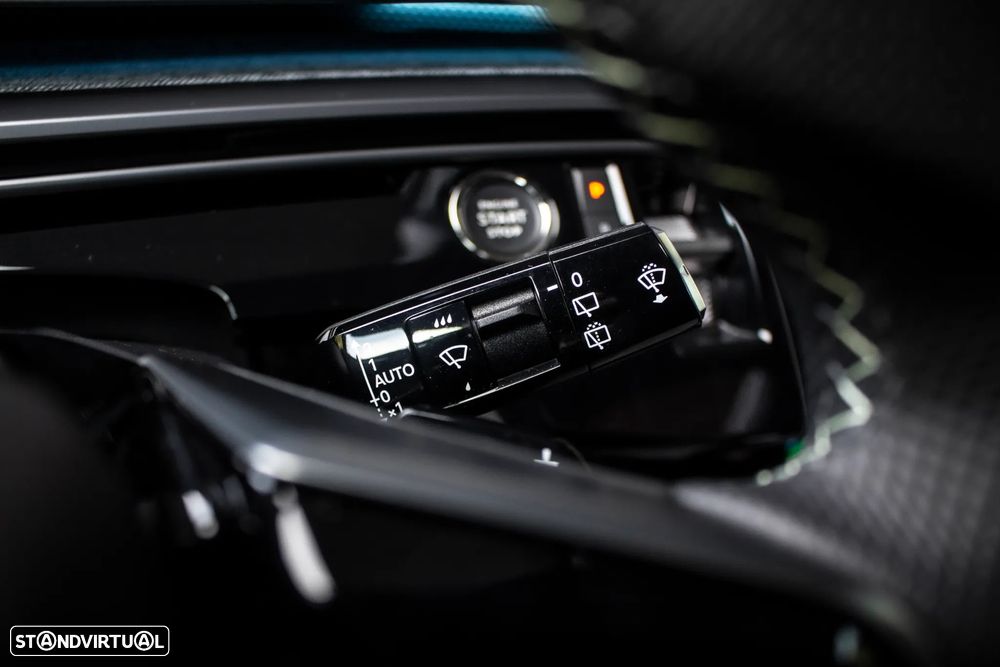 Peugeot E-5008 GT - 18