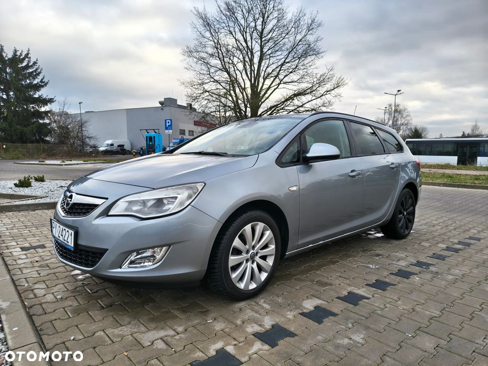 Opel Astra 1.4 Turbo - 2