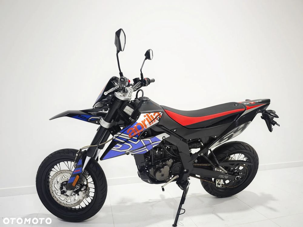 Aprilia SX - 11