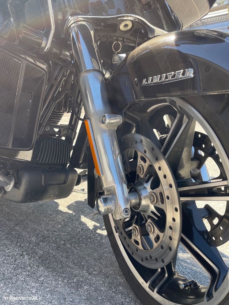 Harley-Davidson Road 114 limited - 8