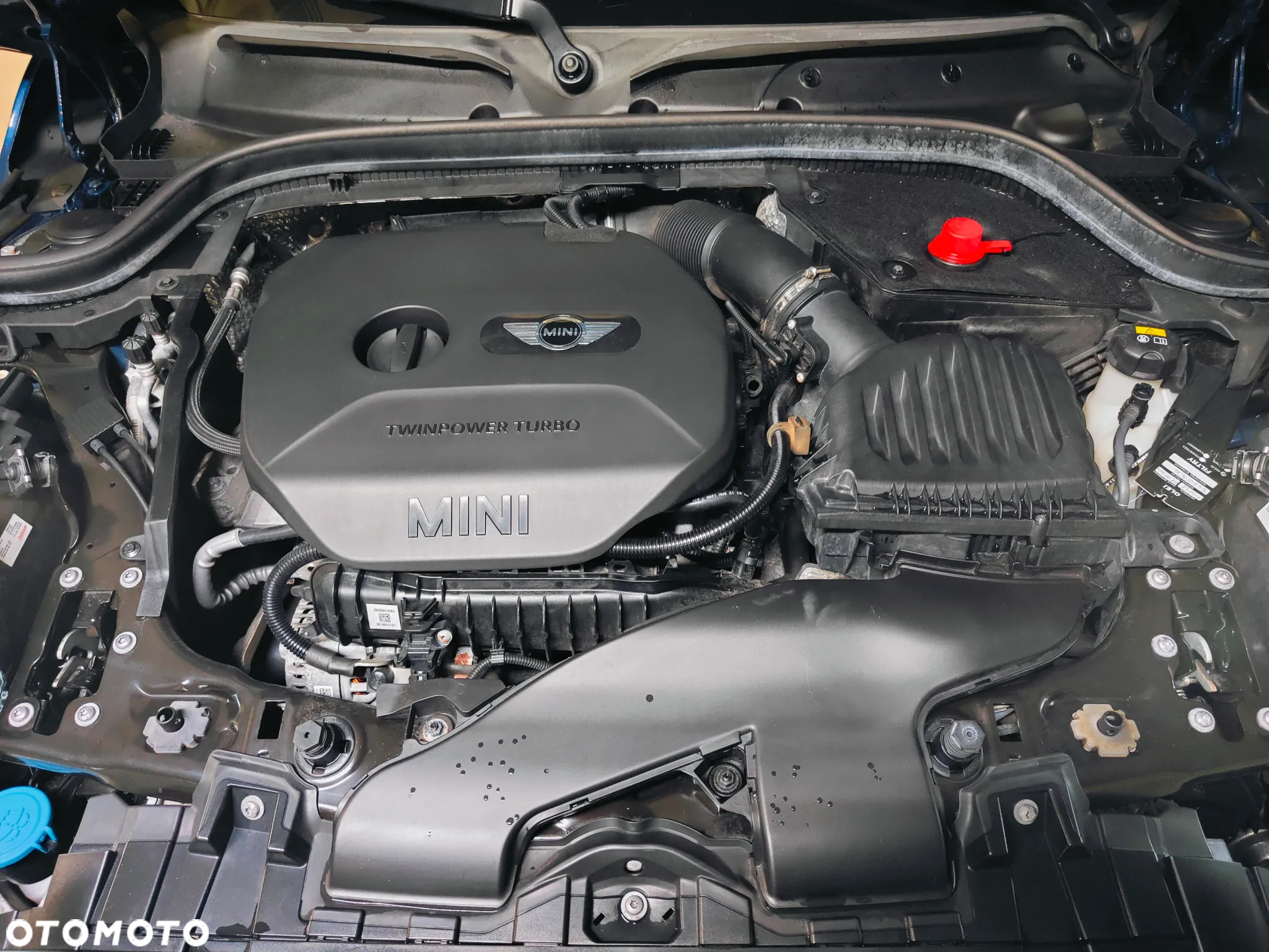 MINI Cooper Standard - 24