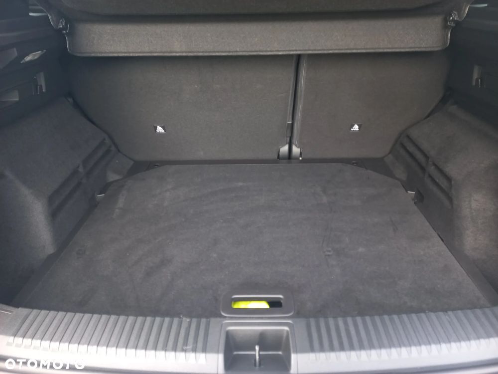 Renault Austral 1.3 TCe mHEV Iconic - 15