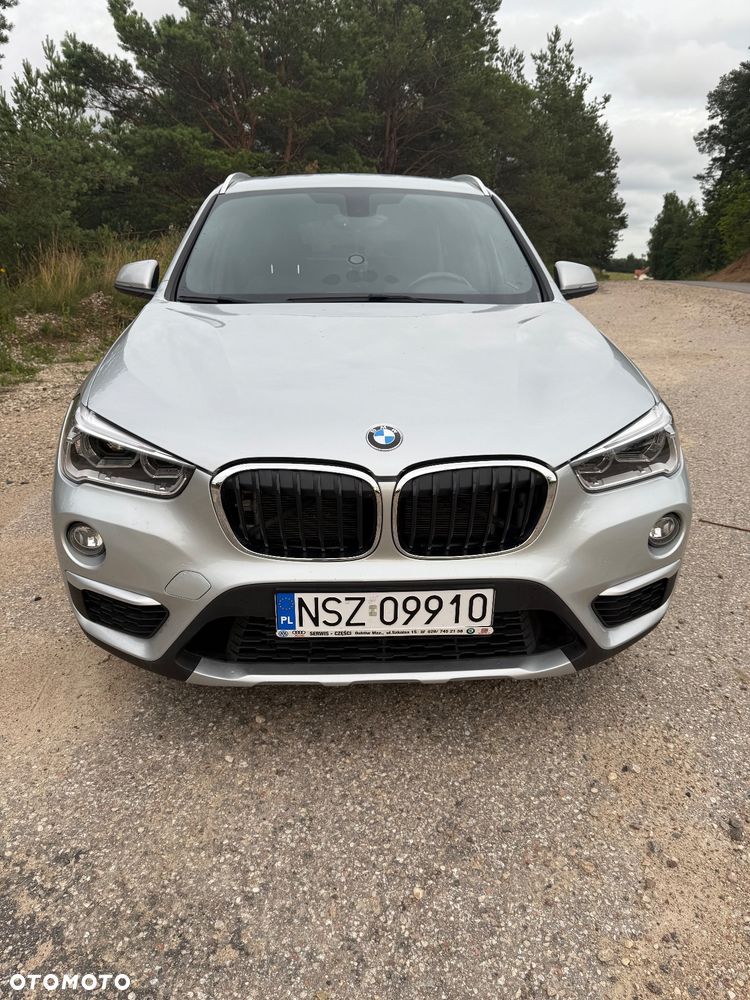 BMW X1 xDrive25i GPF Advantage - 9