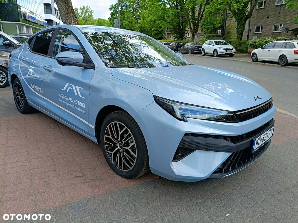 JAC J7 - 3