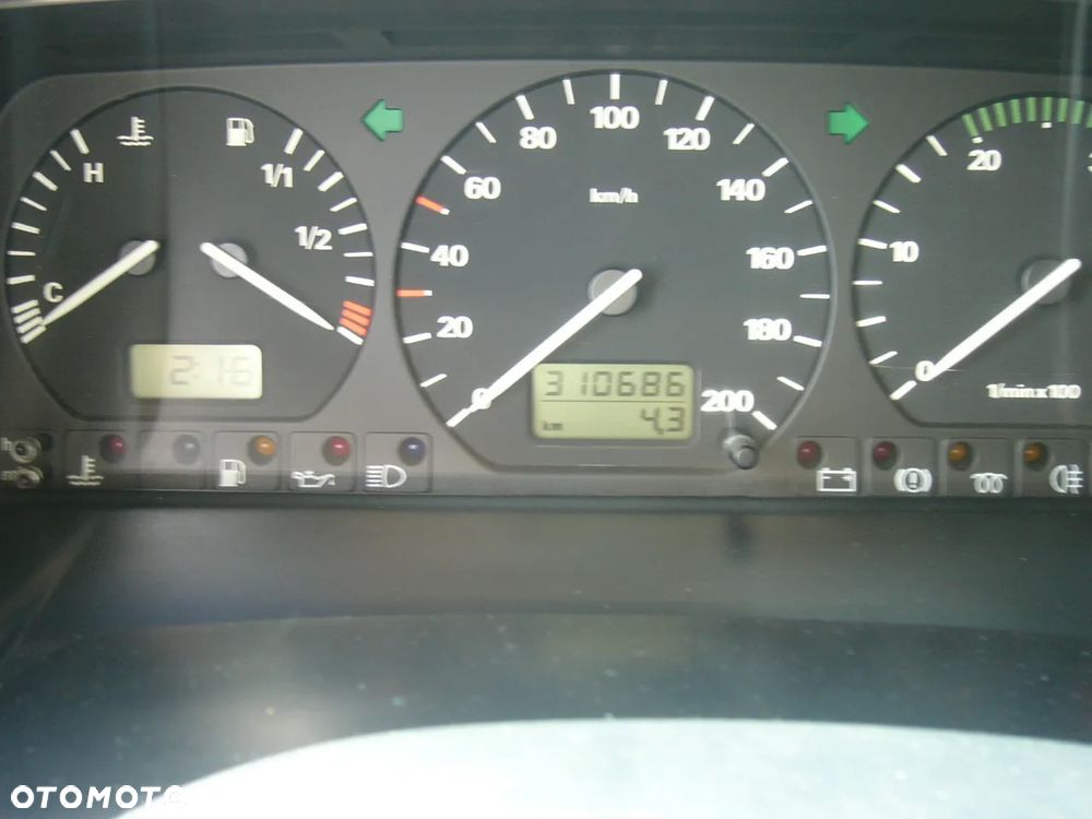 Volkswagen Transporter T4 LIFT 2,5 tdi 102Ps - 23