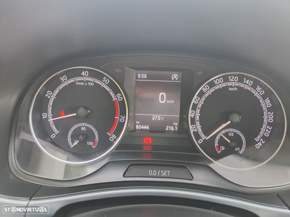 Skoda Fabia Break 1.0 Active Plus - 10