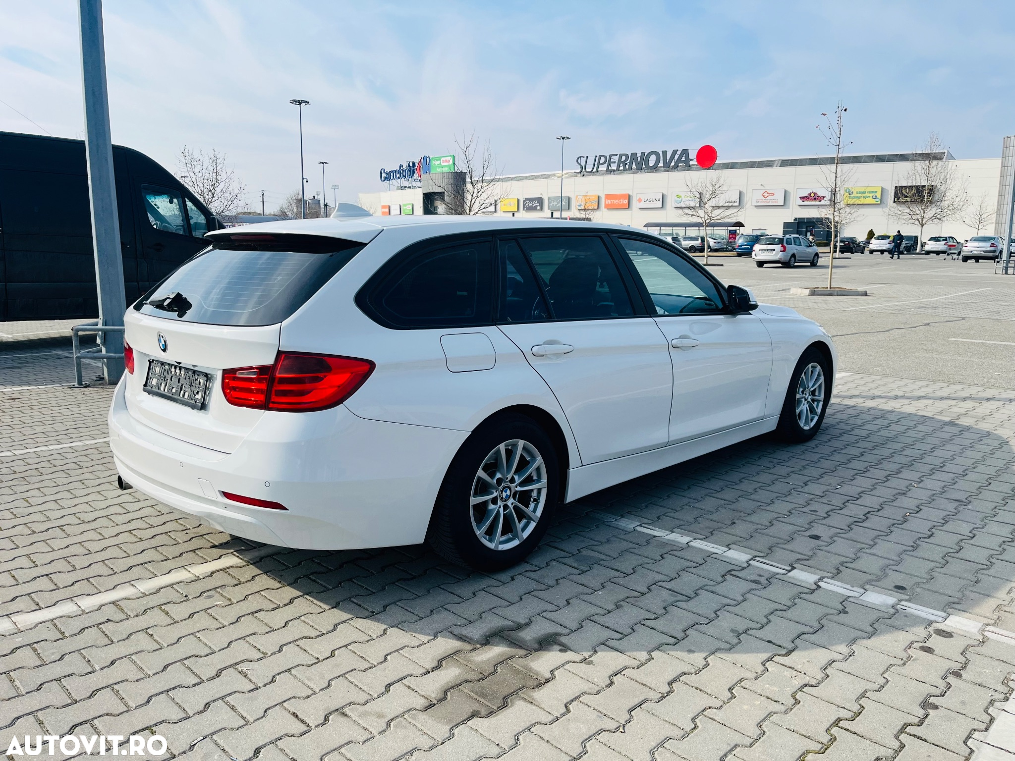 BMW Seria 3 316d Touring Aut. - 6