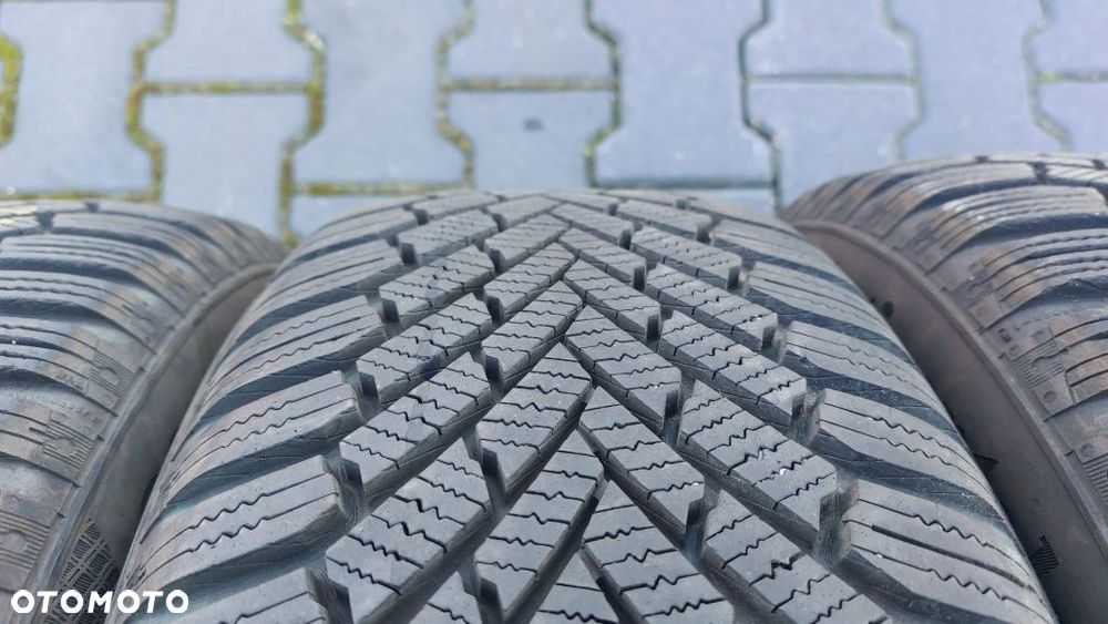 Opony Continental 205 55 R16 - 3