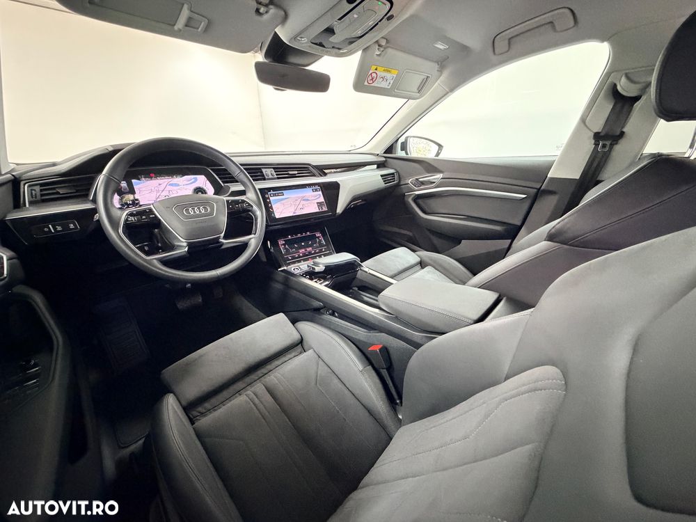 Audi e-tron 50 quattro S line - 15