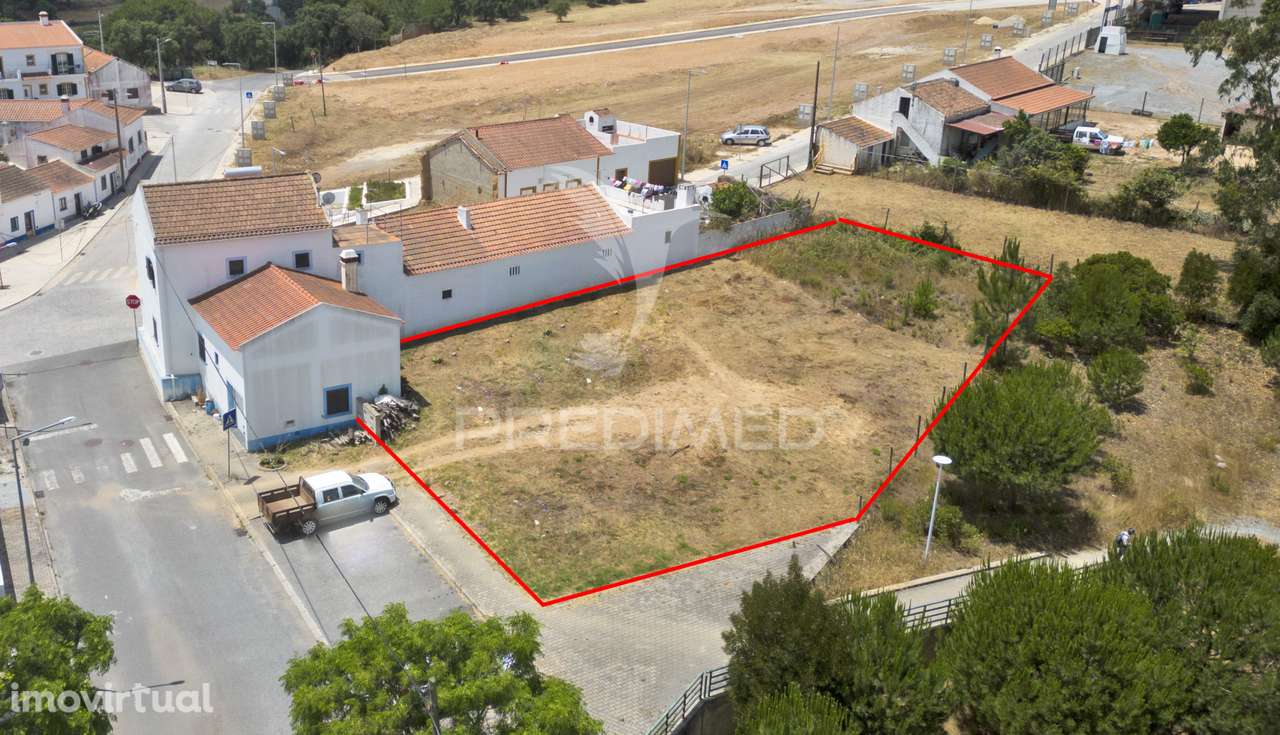 Lote de Terreno para construção de 4 fogos em São Teotónio - Grande imagem: 3/18