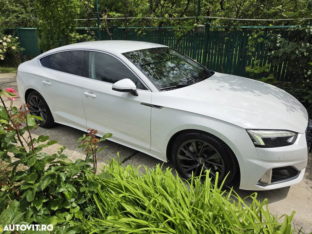 Audi A5 Coupé - 1