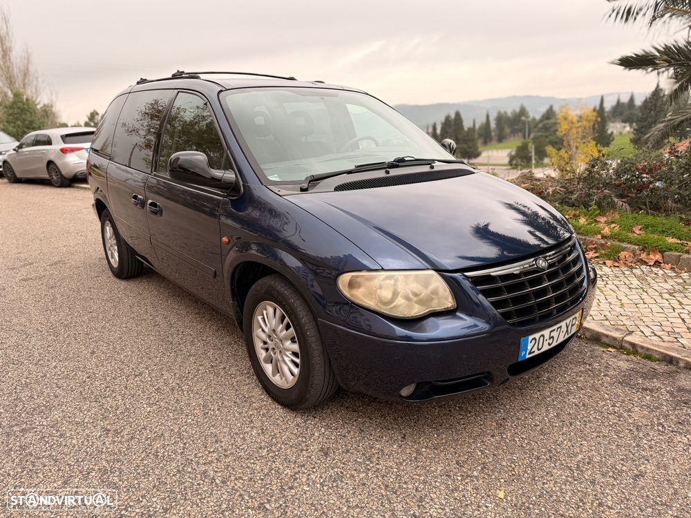 Chrysler Voyager 2.5 CRD LX - 1