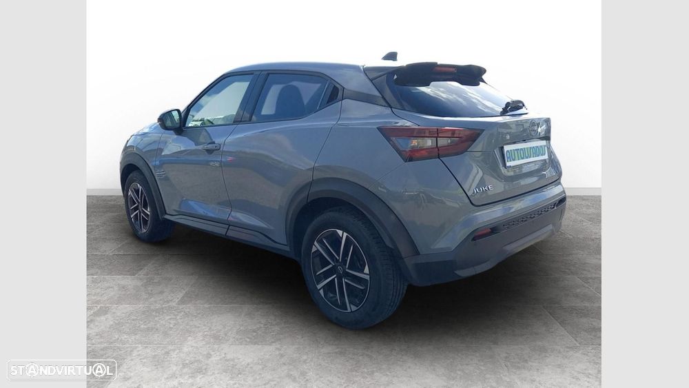 Nissan Juke 1.0 DIG-T N-Connecta DCT - 2