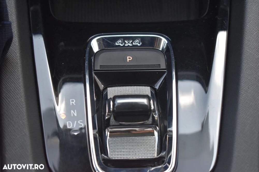 Skoda Octavia 2.0 TDI DSG 4X4 Style - 36