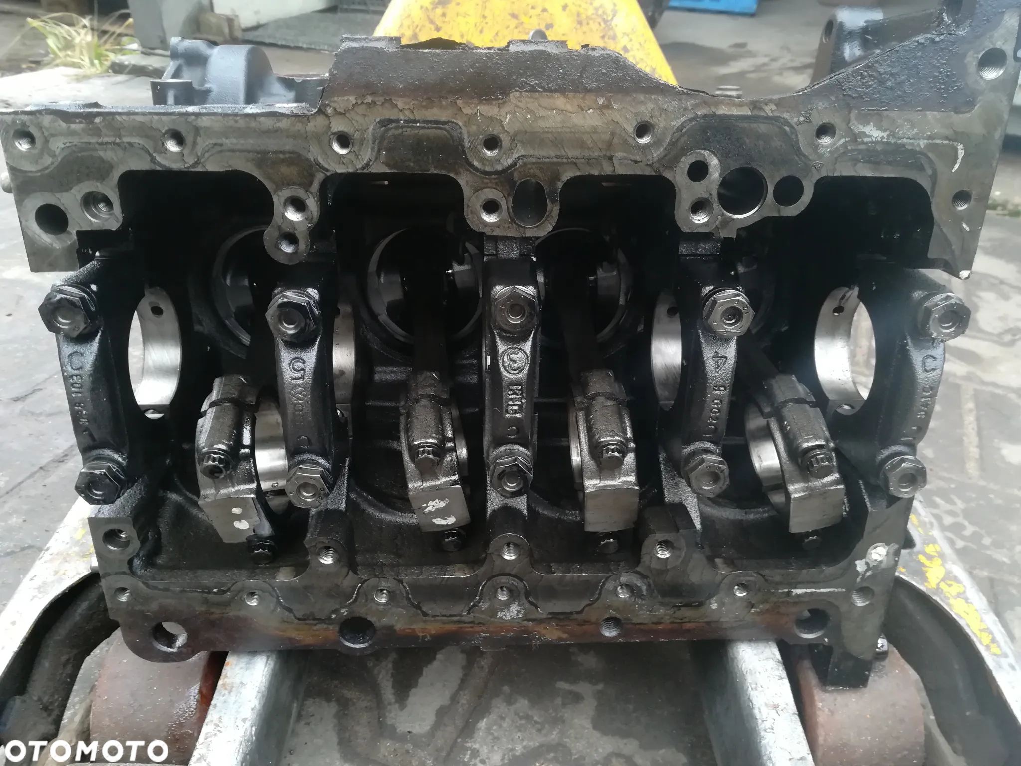 BLOK SILNIKA AUDI A4, A6 2.0TDI 16V, RURKA WODY 03G121065R - 6