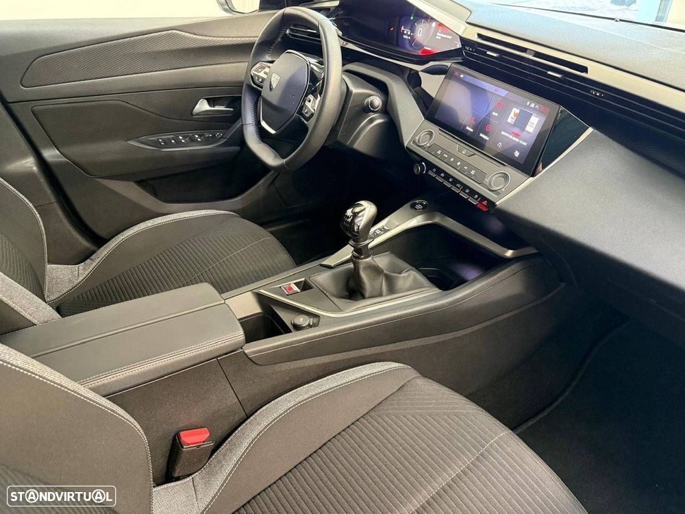 Peugeot 308 1.2 PureTech Active Pack - 16