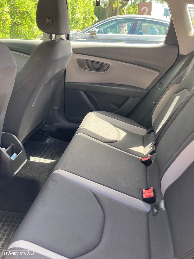 SEAT Leon 1.6 TDI Reference Ecomotive - 13